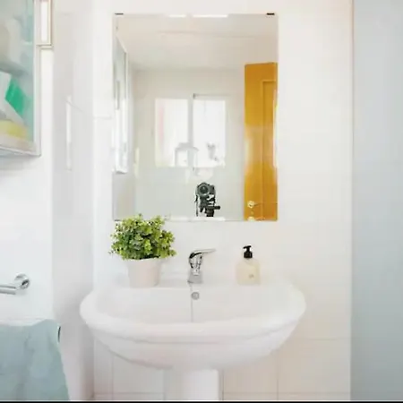 2 La Casa De Marilo Tomares