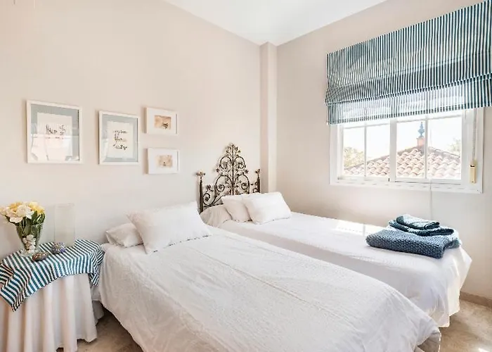 2 La Casa De Marilo Homestay Tomares